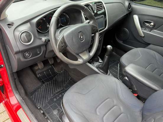 RENAULT-SANDERO-1.6 DYNAMIQUE 8V FLEX 4P MANUAL RENAULT-SANDERO-2014