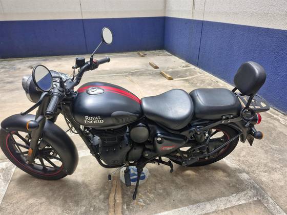ROYAL ENFIELD CLASSIC 350 DARK 
