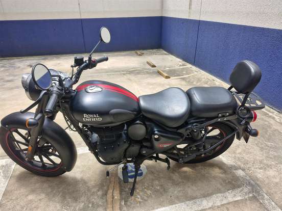 ROYAL ENFIELD-CLASSIC 350 DARK-2024