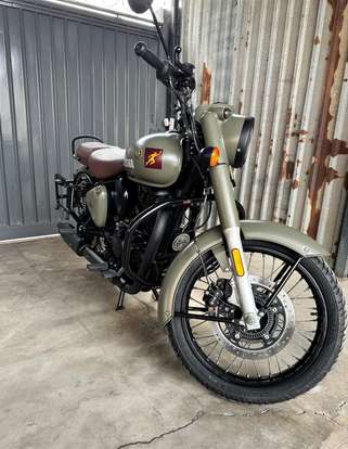ROYAL ENFIELD-CLASSIC 350 SIGNALS-2023
