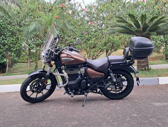 ROYAL ENFIELD METEOR 350 SUPERNOVA 