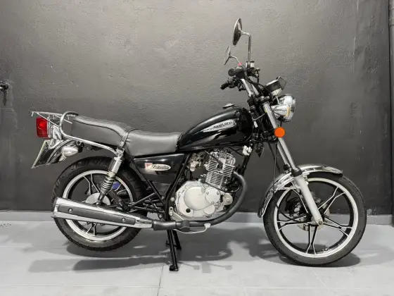 SUZUKI INTRUDER 125 