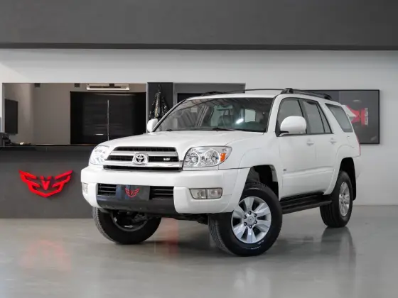 TOYOTA 4RUNNER 4.0 4X2 V6 24V GASOLINA SR5 4P AUTOMÁTICO