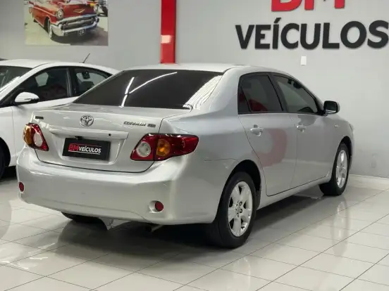 TOYOTA-COROLLA-1.6 XLI 16V GASOLINA 4P AUTOMÁTICO TOYOTA-COROLLA-2009