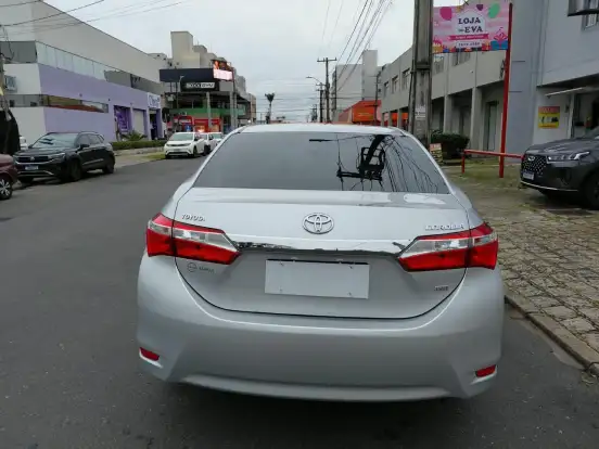 TOYOTA-COROLLA-1.8 GLI 16V FLEX 4P AUTOMÁTICO TOYOTA-COROLLA-2016
