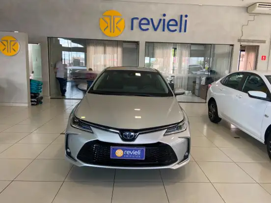 TOYOTA-COROLLA-2024