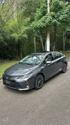 TOYOTA-COROLLA-2025