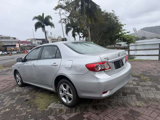 TOYOTA-COROLLA-1.8 GLI 16V FLEX 4P AUTOMÁTICO TOYOTA-COROLLA-2012