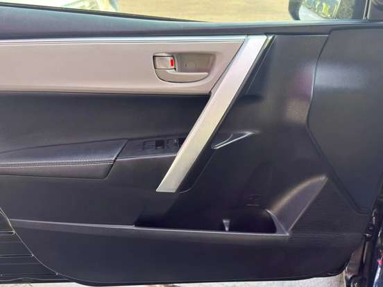 TOYOTA-COROLLA-1.8 GLI UPPER 16V FLEX 4P AUTOMÁTICO TOYOTA-COROLLA-2019