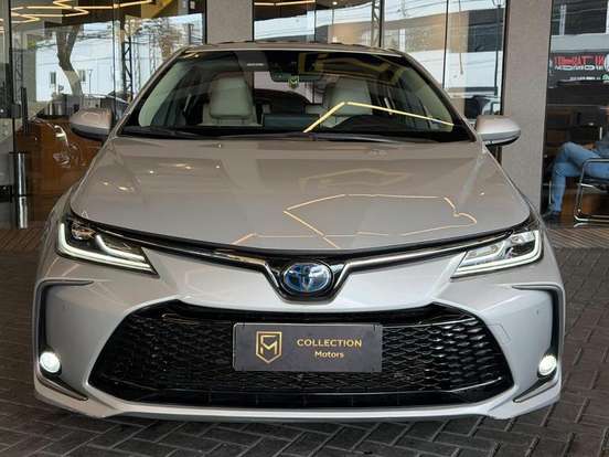 TOYOTA-COROLLA-2023