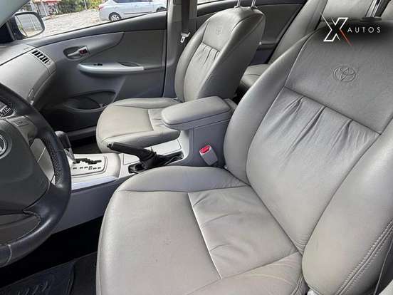 TOYOTA-COROLLA-2009