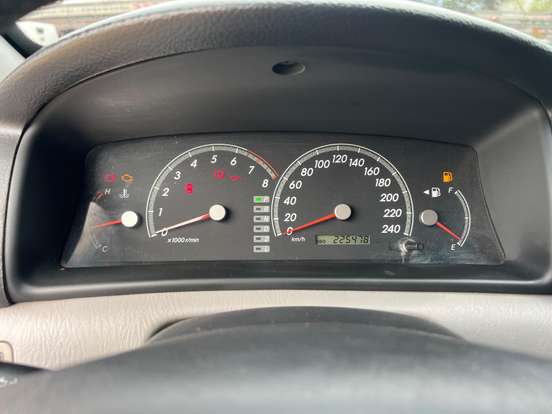 TOYOTA-COROLLA-2006