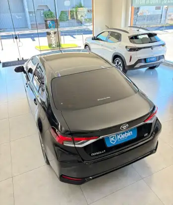 TOYOTA-COROLLA-2023