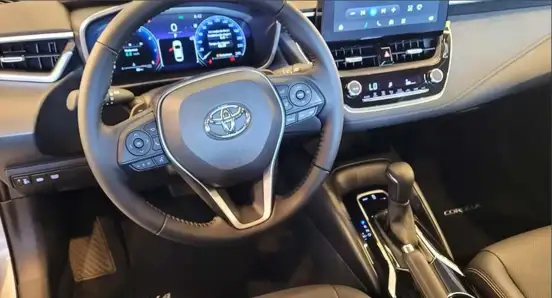 TOYOTA-COROLLA-2025