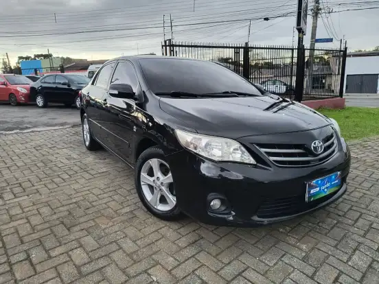 TOYOTA-COROLLA-2011