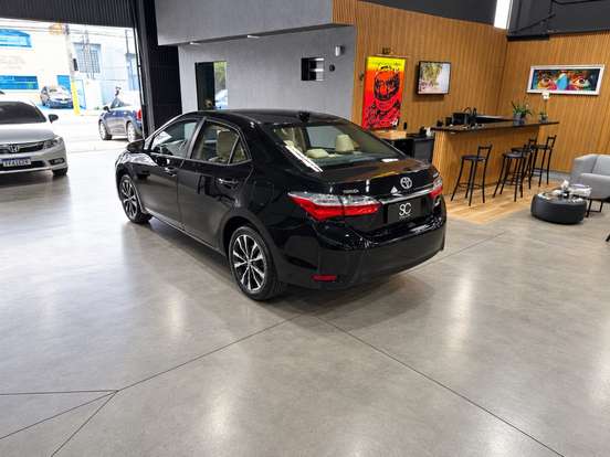 TOYOTA-COROLLA-2017