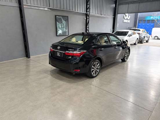TOYOTA-COROLLA-2017