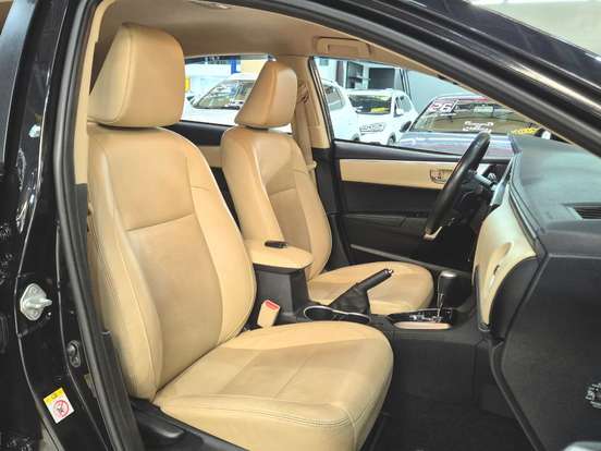 TOYOTA-COROLLA-2.0 ALTIS 16V FLEX 4P AUTOMÁTICO TOYOTA-COROLLA-2017