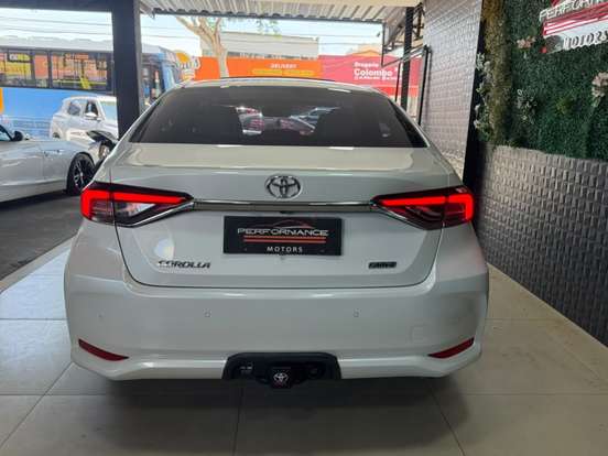 TOYOTA-COROLLA-2024