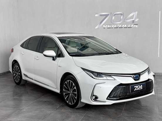 TOYOTA-COROLLA-2025