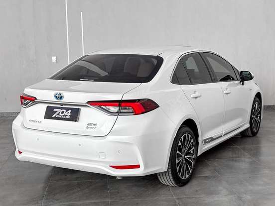 TOYOTA-COROLLA-2025