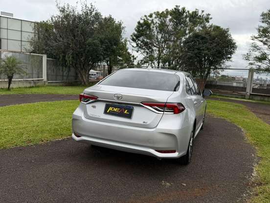 TOYOTA-COROLLA-2021