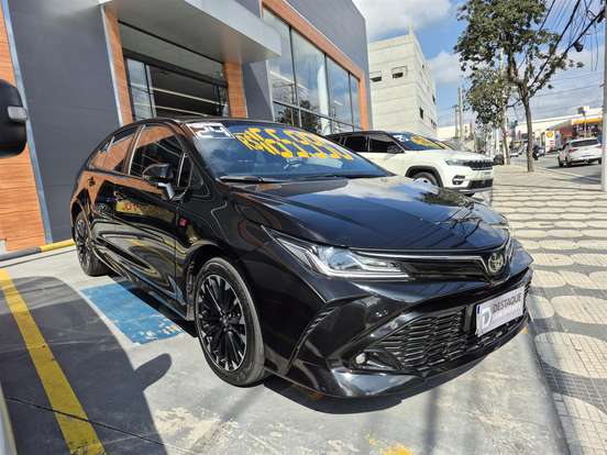 TOYOTA-COROLLA-2024