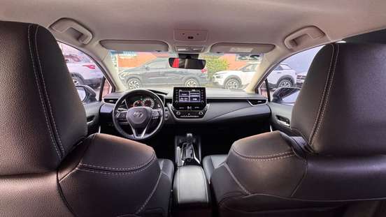 TOYOTA-COROLLA-2023