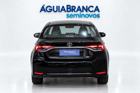 TOYOTA-COROLLA-2024