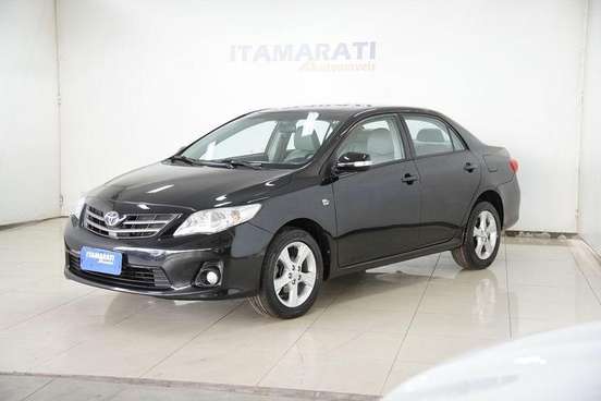 TOYOTA-COROLLA-2013