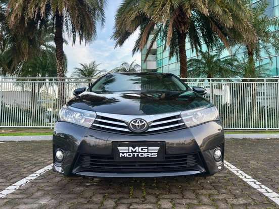 TOYOTA-COROLLA-2015