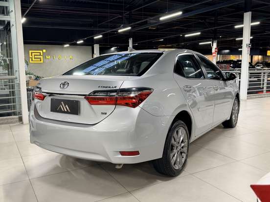 TOYOTA-COROLLA-2018