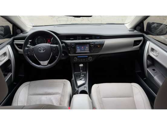 TOYOTA-COROLLA-2014