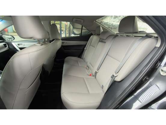 TOYOTA-COROLLA-2014