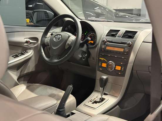 TOYOTA-COROLLA-2.0 XEI 16V FLEX 4P AUTOMÁTICO TOYOTA-COROLLA-2010