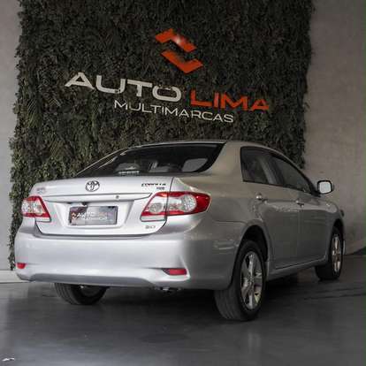 TOYOTA-COROLLA-2013