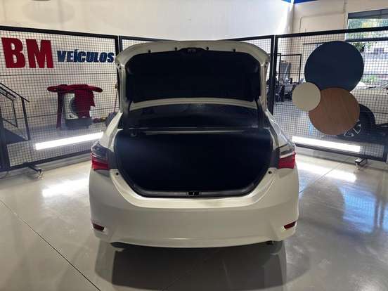 TOYOTA-COROLLA-2.0 XEI 16V FLEX 4P AUTOMÁTICO TOYOTA-COROLLA-2017