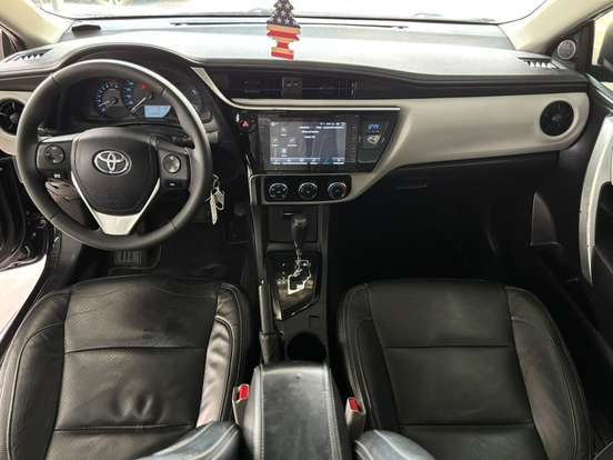 TOYOTA-COROLLA-2017