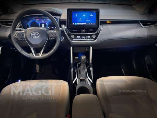 TOYOTA-COROLLA CROSS-2024