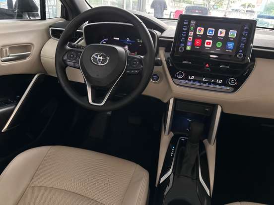 TOYOTA-COROLLA CROSS-2021
