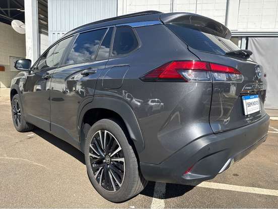 TOYOTA-COROLLA CROSS-2025