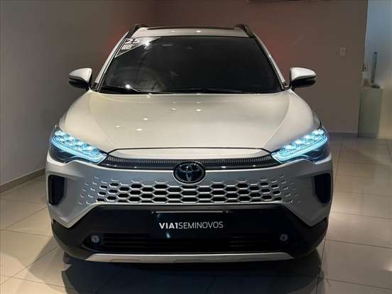 TOYOTA-COROLLA CROSS-2024