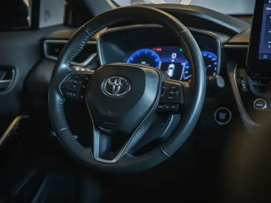 TOYOTA-COROLLA CROSS-2025