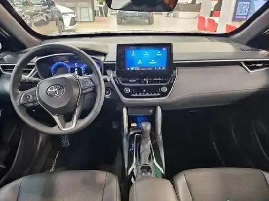 TOYOTA-COROLLA CROSS-2026