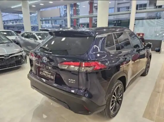 TOYOTA-COROLLA CROSS-2026