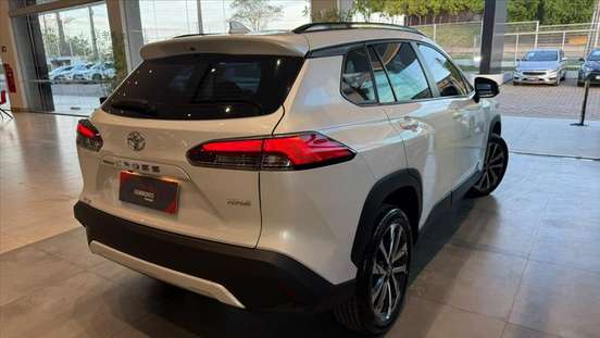 TOYOTA-COROLLA CROSS-2024