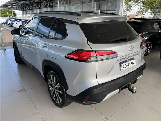 TOYOTA-COROLLA CROSS-2021