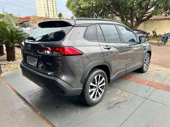 TOYOTA-COROLLA CROSS-2021