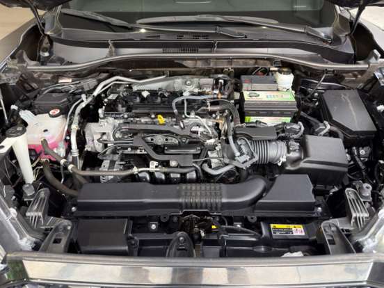 TOYOTA-COROLLA CROSS-2024