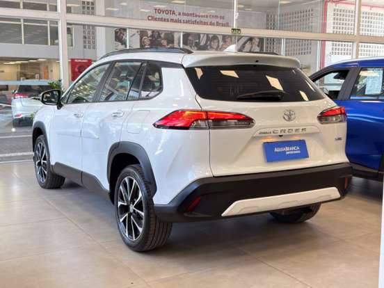 TOYOTA-COROLLA CROSS-2024